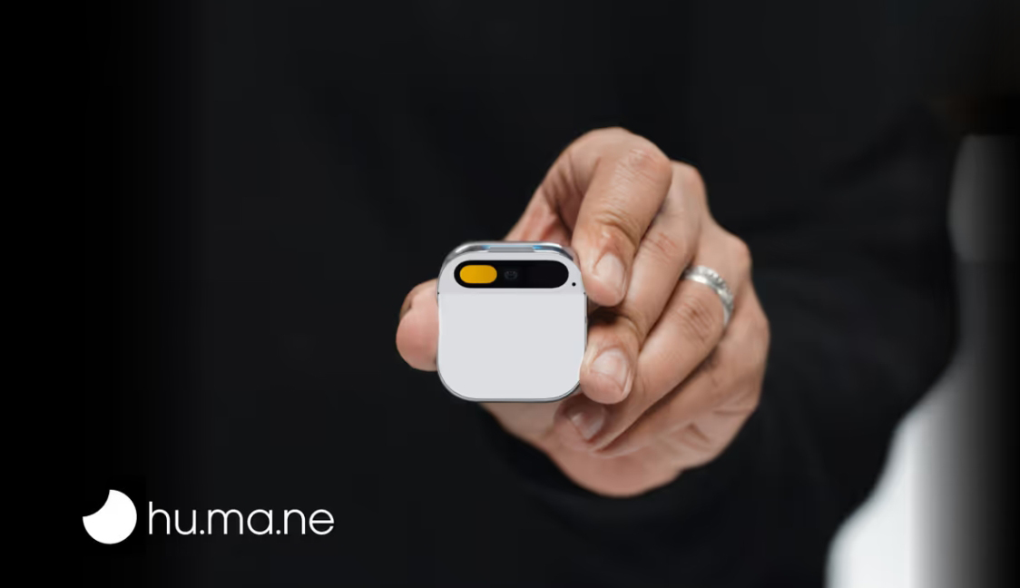 AI Pin：將ChatGPT帶在身上，TOF投影開啟手機(jī)無屏?xí)r代！